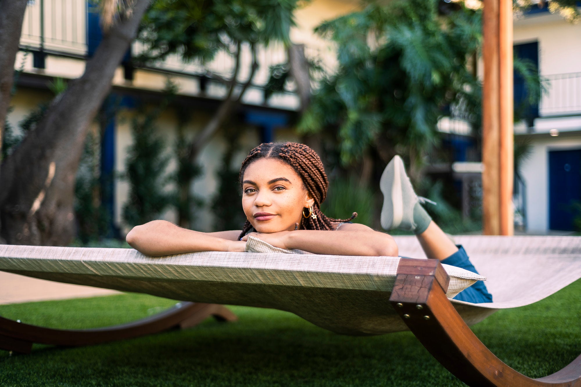 Leah Thomas – Gossamer